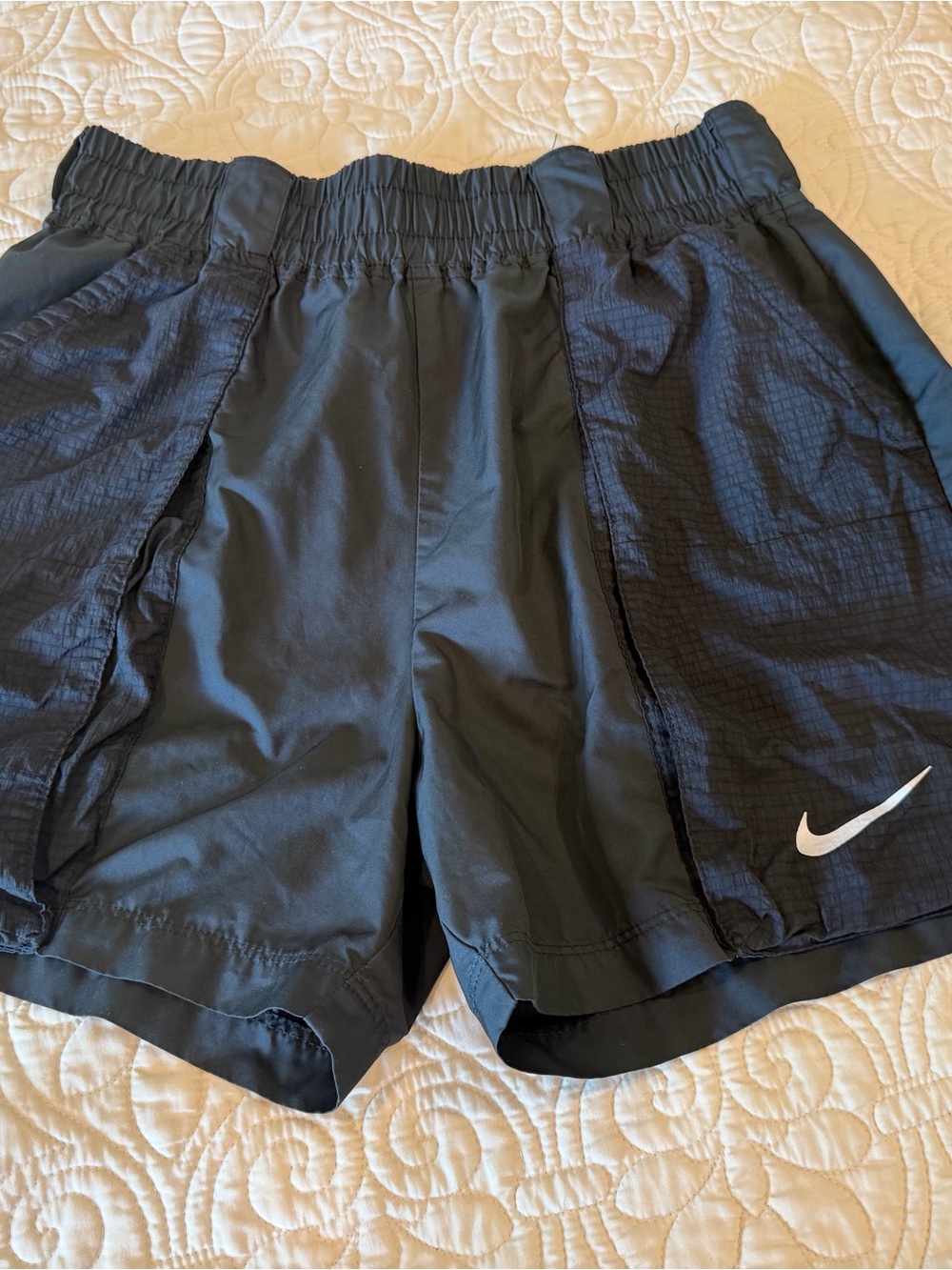 Nike Women’s Black Running Athletic Shorts with Pockets